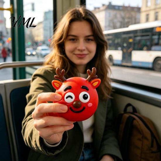 Soft TPR Squeezing Toy 1/5Pcs DIY Christmas Stress Relief Toy, Reindeer Snowman Ball with Relaxing Sensory Tools Detachable Expression Accessory,