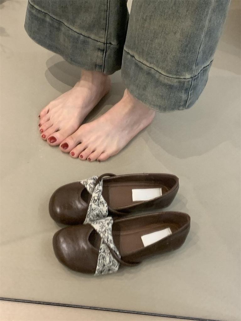 Fashion Vintage Mary Jane Shoes Women's Spring French Elegance Simple Round Head Shallow Mouth Soft Sole Ballet Shoes