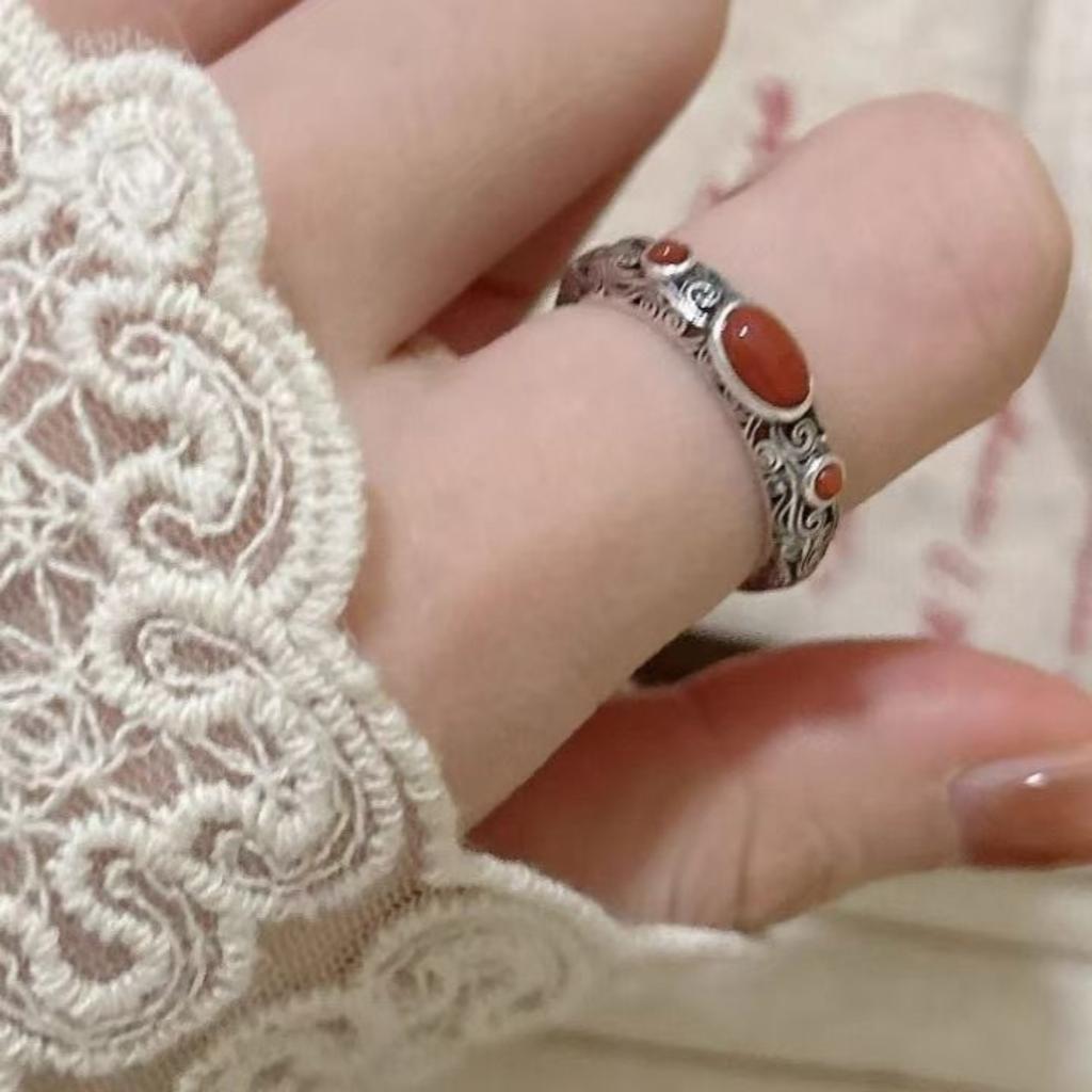 Vintage Style Adjustable Finger Ring with Oval and Round Stone Inlays Intricate Engraved Band Unique Design for Everyday Wear