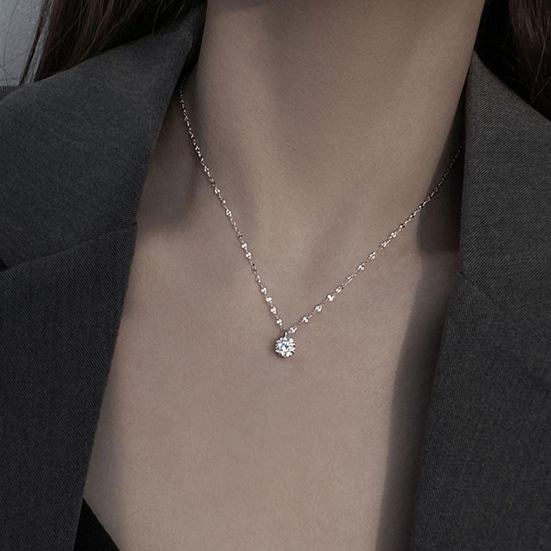 Simple Zircon Necklace for Women, Light Luxury, Small and Popular Pendant, High Grade, Autumn and Winter Sweater Chain, Elegant New Style
