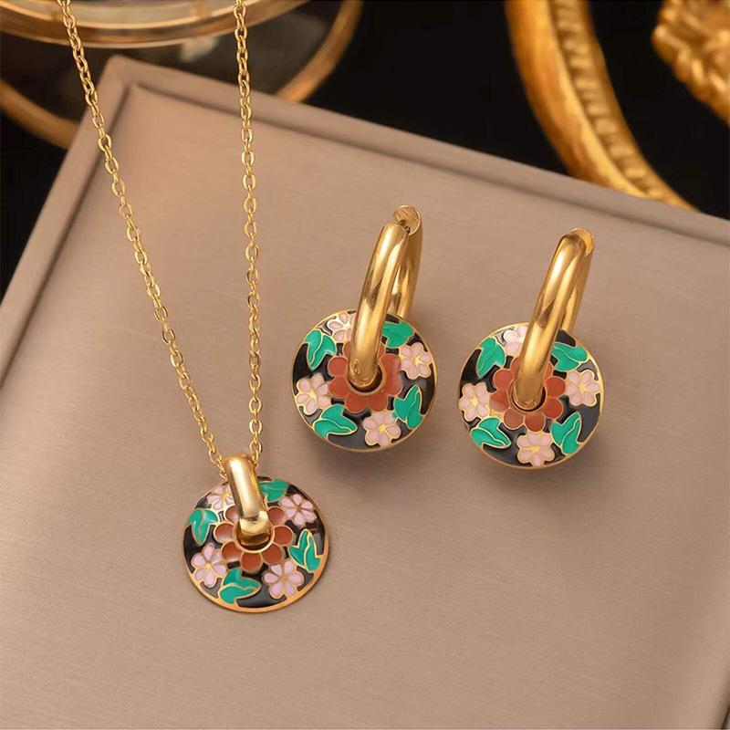 Necklace Earrings Set Stylish Vintage Painted Daisy Pattern Circle Stylish Female Titanium Steel