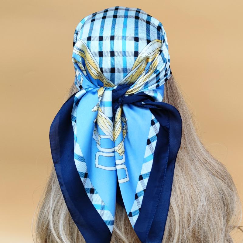 The Four Seasons Beach Kerchief New Style Sunscreen Silk Hijab Women Popular Design Headscarf Luxury 70X70CM Square Scarves