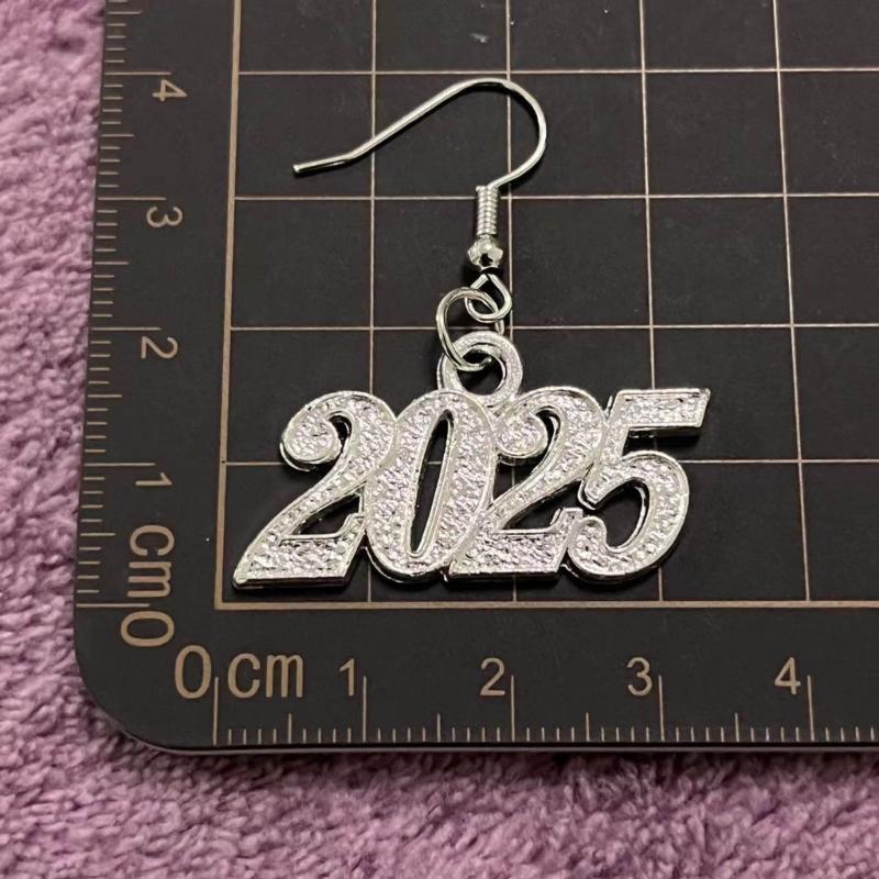 Bulk Pack of 100 Alloy Pendant Accessories Gold/Silver Jewelry Ornament Perfect for Jewelry Designers and Manufacturers