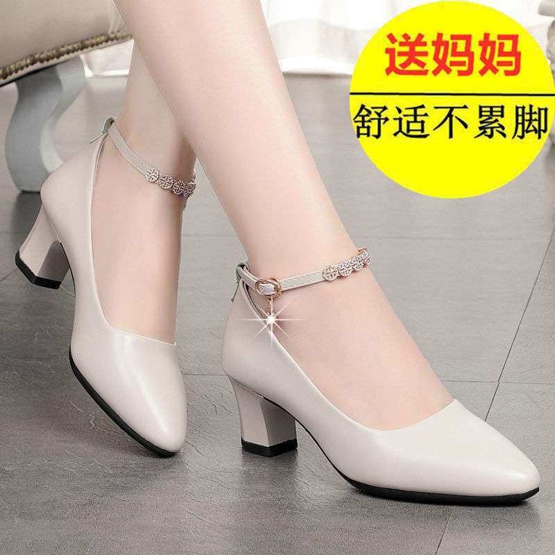 Mom shoes medium heel low heel real soft leather comfortable women's single shoes 2025 new middle-aged women's one-button thick heel leather shoes