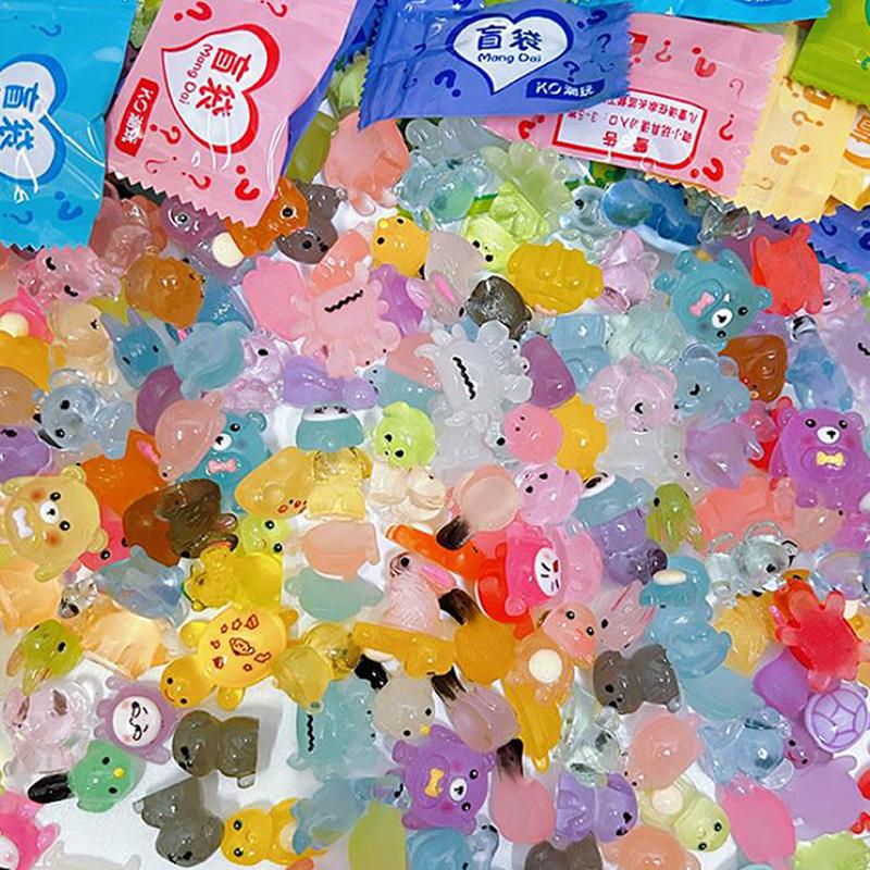 10pcs Mini Luminous Simulation Animal Ornaments Home Desktop Car Decoration Gift