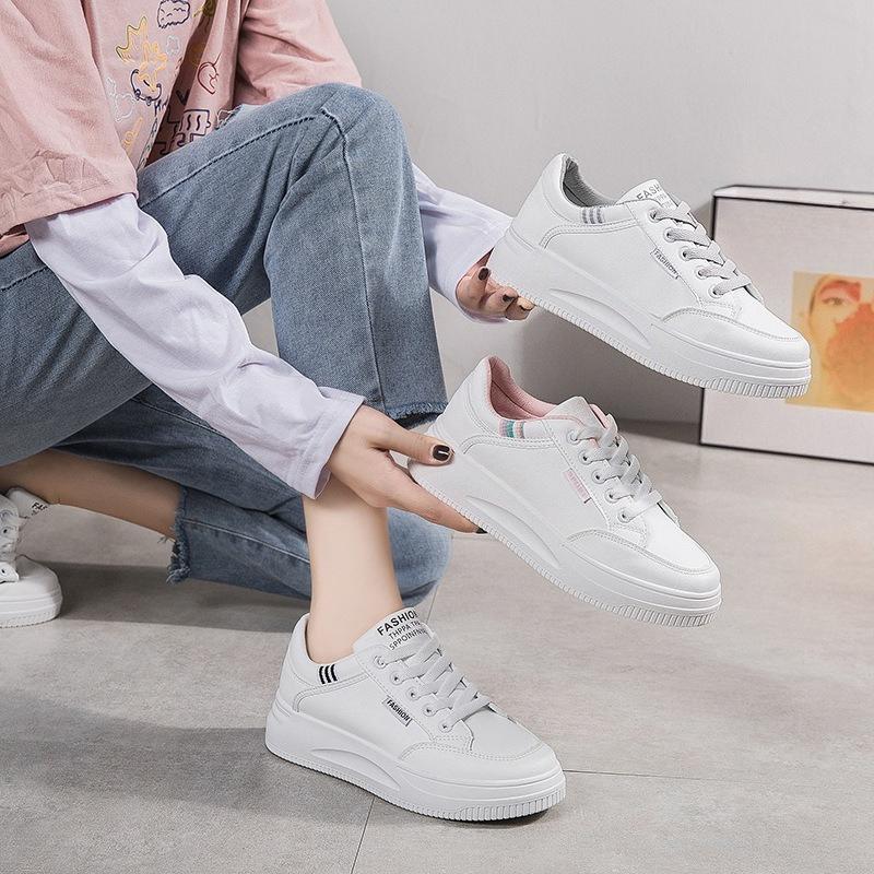 New Versatile, Breathable and Anti-slip Board Shoes for Women, Thick-soled Sports and Casual Shoes