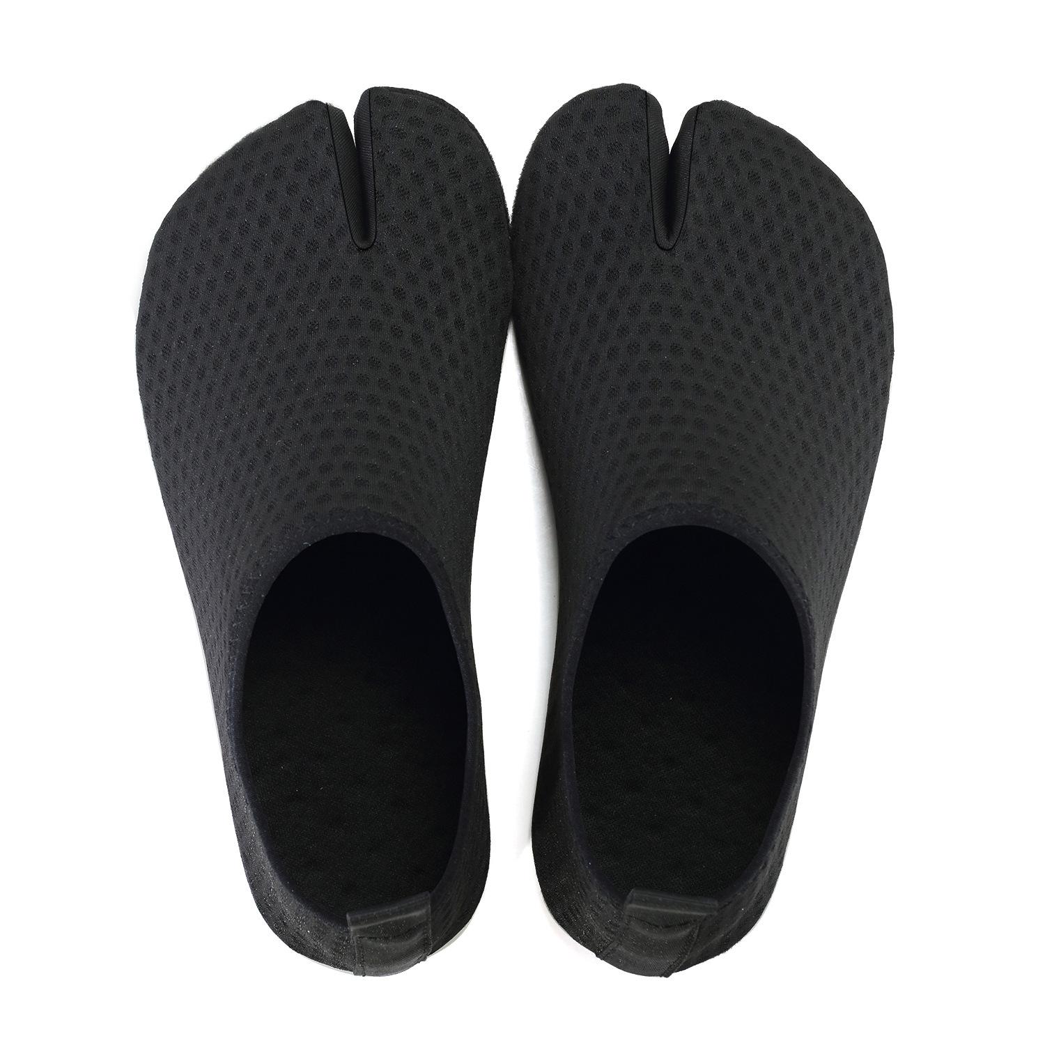 

мода Обувь с двумя пальцамиОбувь для парОтпуск на пляжеОбувь для плаванияУнисексКроссовки для занятий йогой в помещенииОбувь для занятий подводным плаваниемОбувь для водных видов спорта 34-35 чёрный