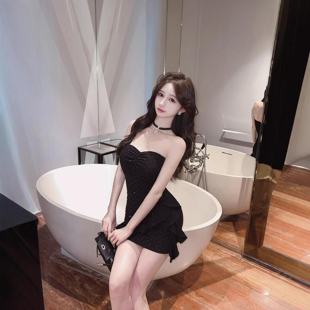 Pure desire design beads one-word shoulder tube top, waist and thin irregular short hip skirt women's autumn