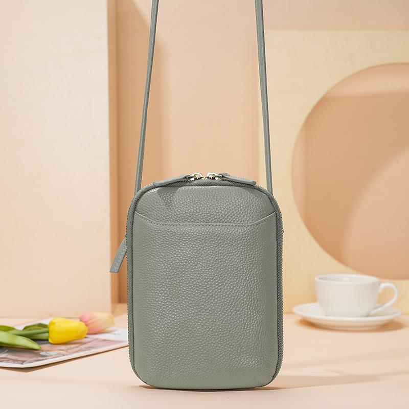 New Women Handbags Genuine Leather Zipper Crossbody Bags Female Large Capacity Shoulder Bags for Women Solid Phone Purse Flap