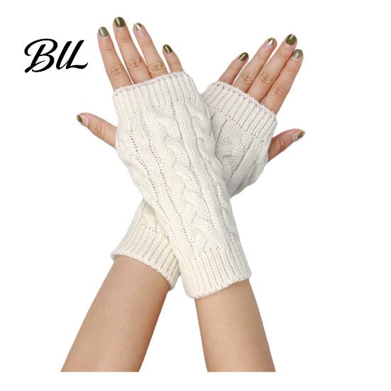 Knitted Arm Warmers for Women Ribbed Wrist Warmers, Stretchy Cable Fingerless Gloves, Elegant Winter Soft Warm Mitten, Half Finger Sleeves Autumn