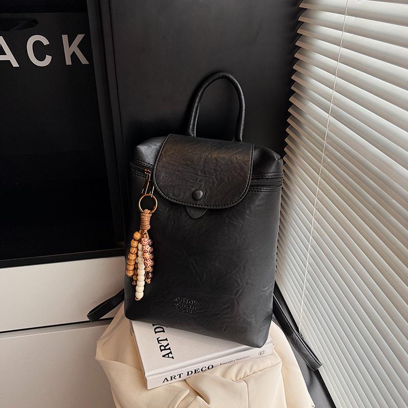 

Casual retro large-capacity women s backpack autumn and winter new college style bag commuter backpack чёрный