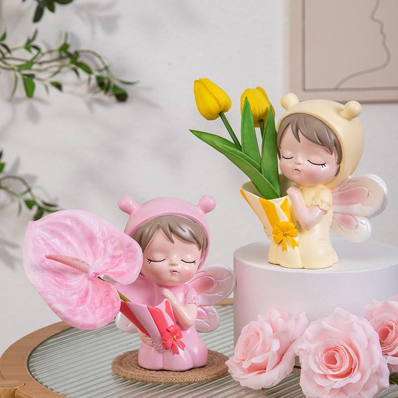 Vase Modern Girl Figurine, Dried Flower Stem Stand Living Room Tv Cabinet Home Décor Accessories Figurine