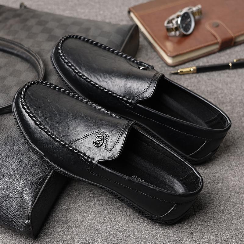 Herren Freizeitschuhe Echtes Leder Luxusmarke Herren Slipper Italienische Mokassins Atmungsaktiv Slip-on Herren Fahrschuhe Chaussure Homme