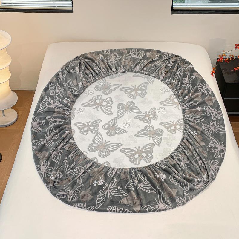 Thicken Bedsheet Soft Velvet Bed Cover for Winter Elastic Bed Linen Adults Kids Room Fitted Sheet drap de lit (No Pillowcase)