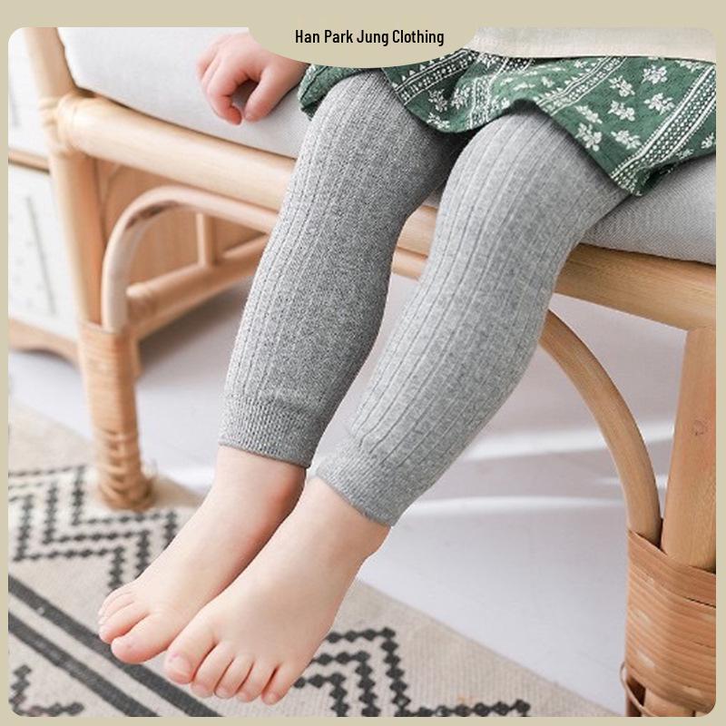 Kids' Korean Style Casual Nine Point Leggings for Spring & Autumn. Elastic and Comfortable Baby Girls' Pantyhose.