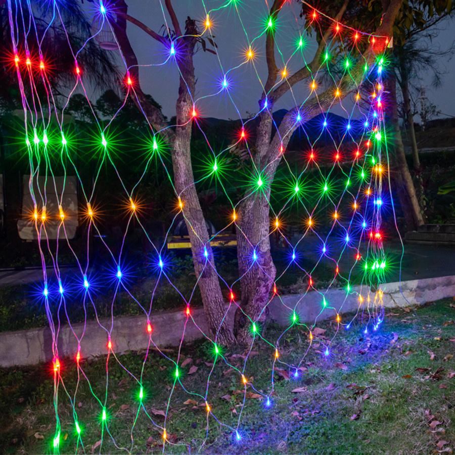 3X2M 200 LED Outdoor Christmas Net Light DC24V Connectable Net Lights 8 Modes Hanging Mesh Light for Garden Window Wall Decor