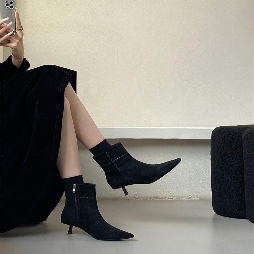 European Station Women's Shoes 25 Autumn and Winter Fashion Soft Korean Flannel Pointed Temperament Side Zipper Stiletto Short Boots