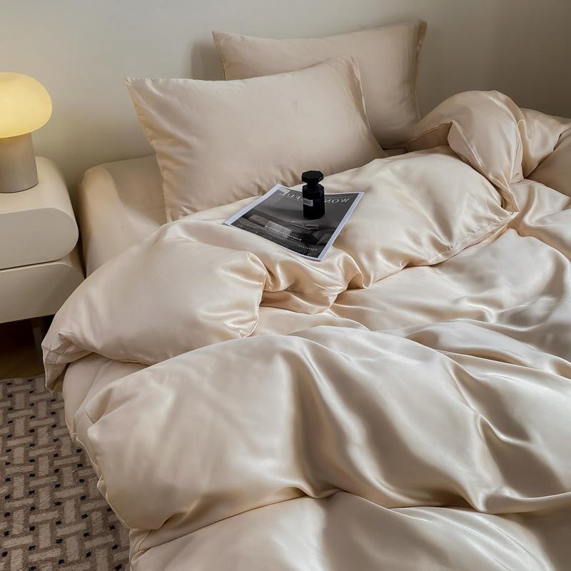 

Летний однотонный комплект из четырех предметов из ледяного шелка, прохладный на ощупь, простыня, пододеяльник, комплект постельного белья из трех предметов для общежития, удобное постельное белье 1.2M-3Pcs