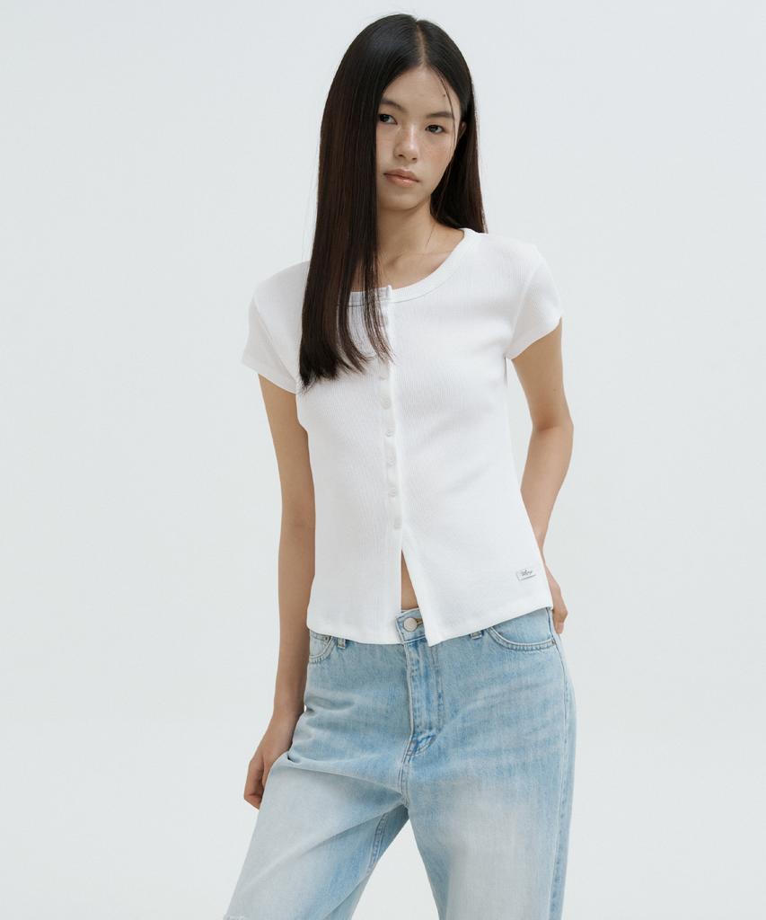 LUCIR ZU Henley Button-Up Sleeve Top (Ivory)