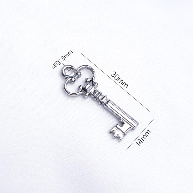 Metal Antique Key Pendant Key Ring Material Accessory Supplies
