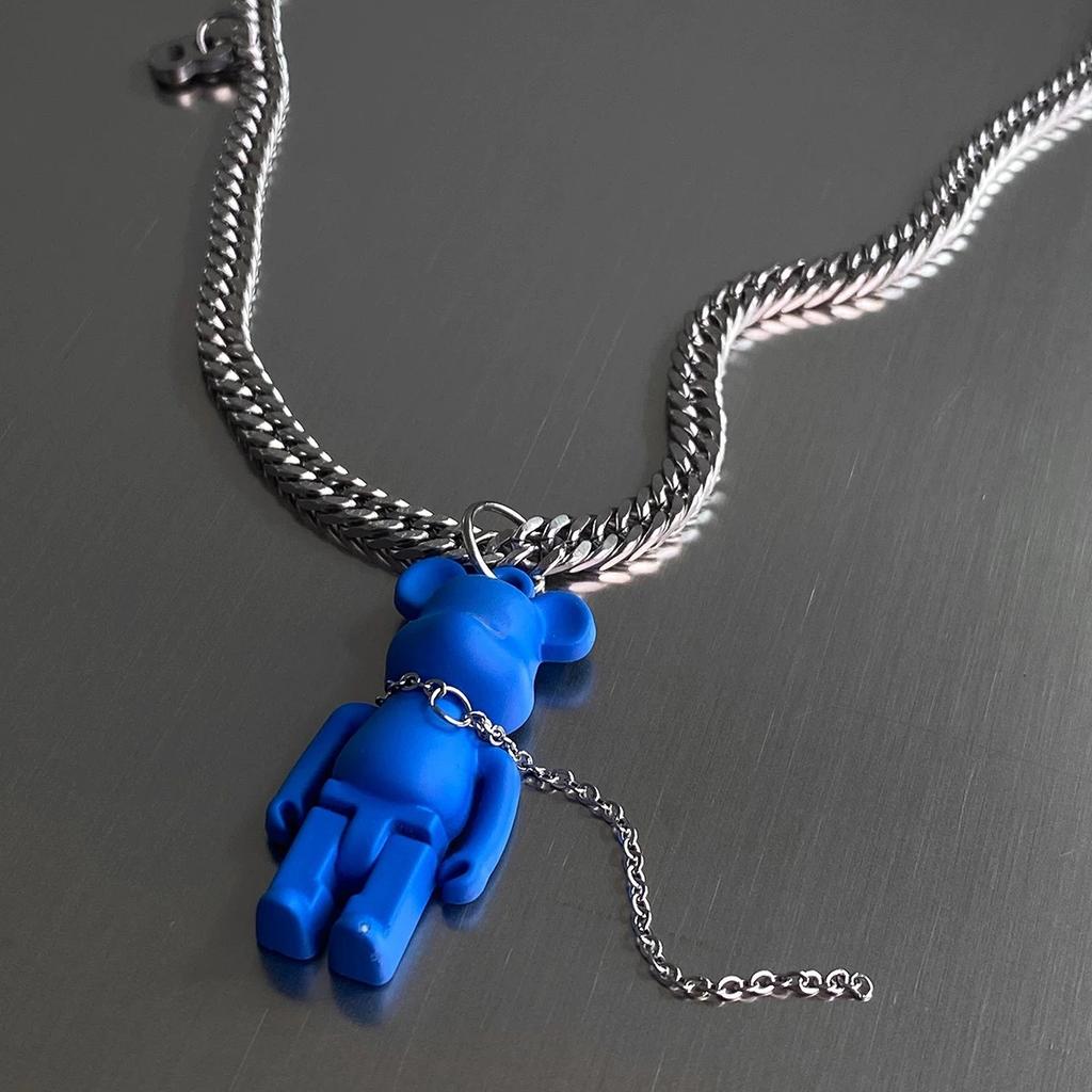 Tide cool hip hop chain blue bear B necklace men's and women's new niche design sweater sweater chain