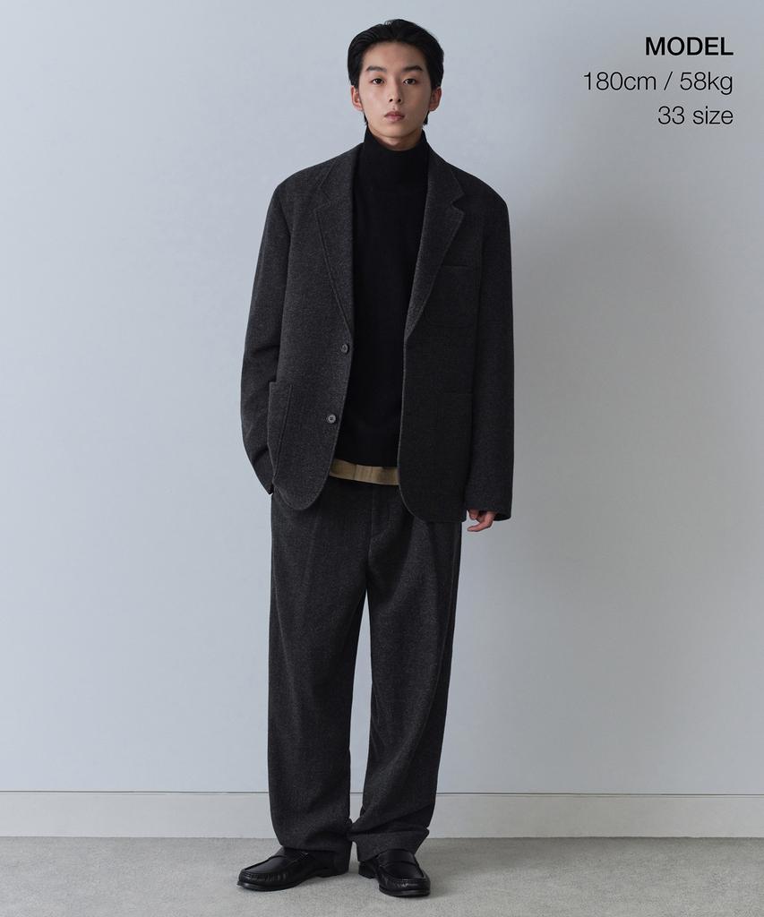 MUSINSA STANDARD Wool Blend Traditional One-Pleat Tapered Slacks [Charcoal Gray]