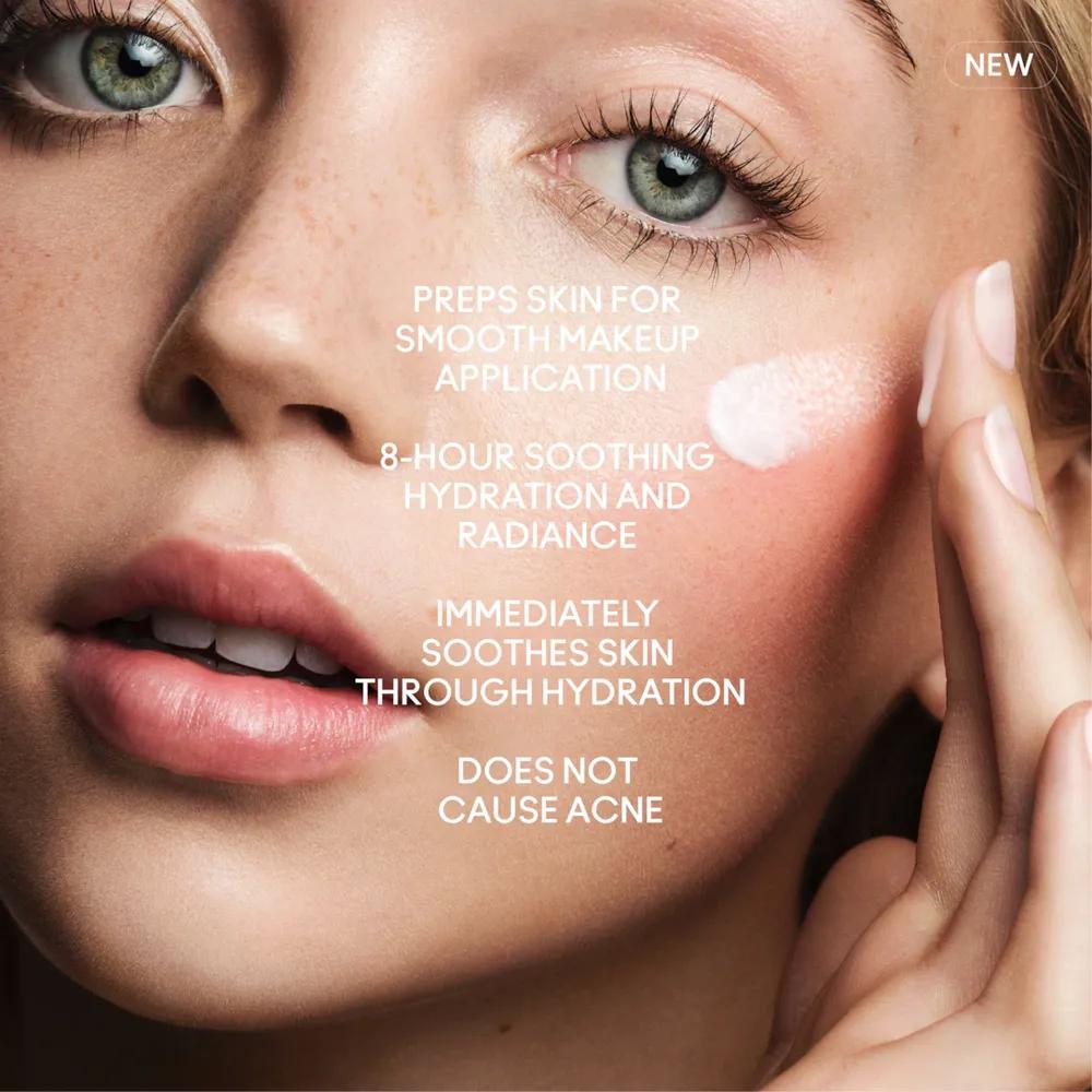 MAC Studio Radiance Moisturizing Silky Primer