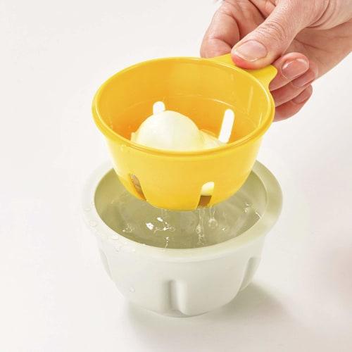 Joseph Joseph Microwave Poached Egg Cooker, M-Cuisine (White/Yellow) 20123