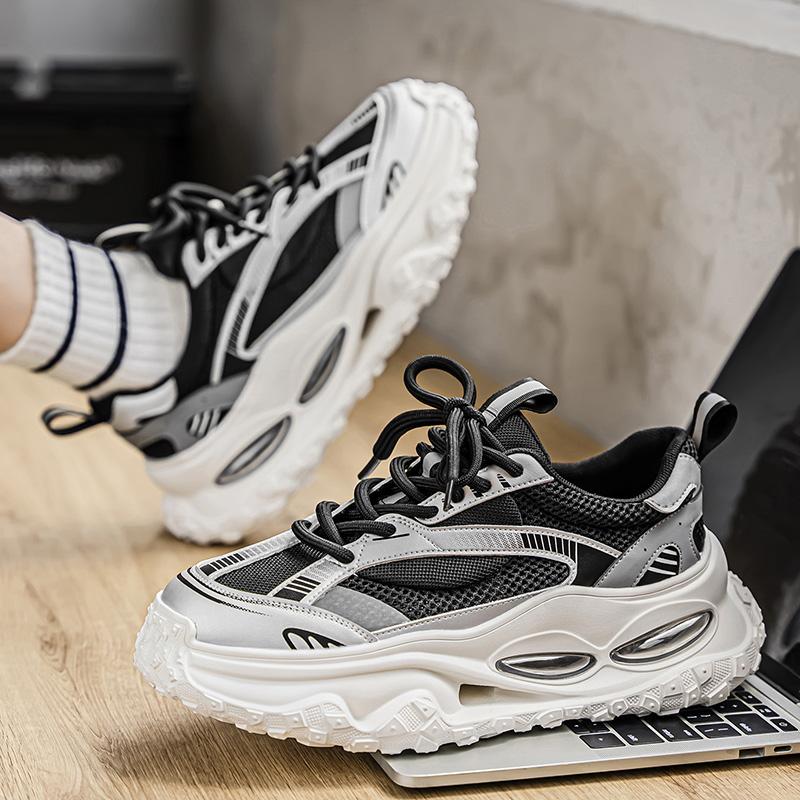 Men's Fashion Leisure Sports Breathable Thick Bottom Lightweight  Korean Version Comfortable Low Top Thick Bottom Men's Shoes
