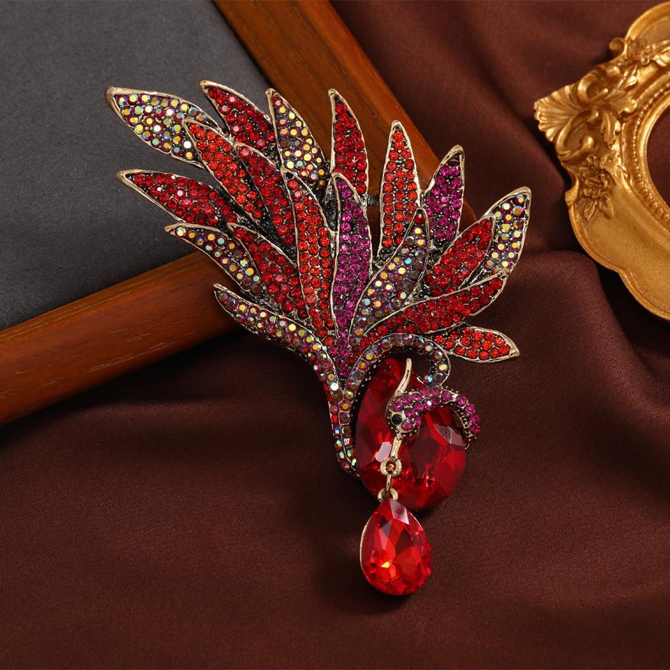 

Vintage Exaggerated Crystal Phoenix Wings Luxury Broohces Badges for Women Fashion Retro Rhinestone Party Dress Pins червоний