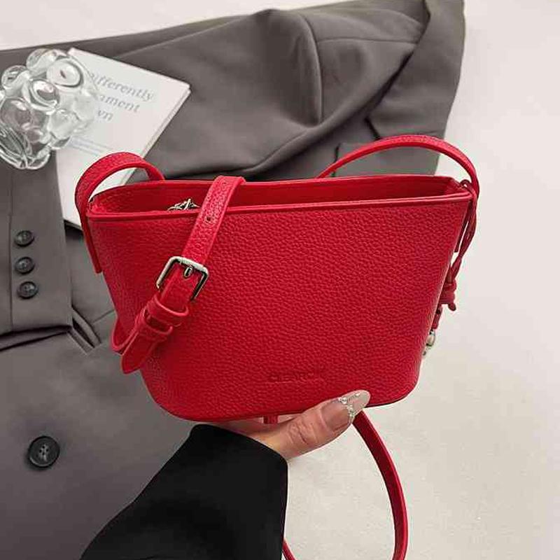 Fashi Red Bucket Handbag French Texture PU Small Crossbody Bags Summer Women's Simple Versatile One Shoulder Bag
