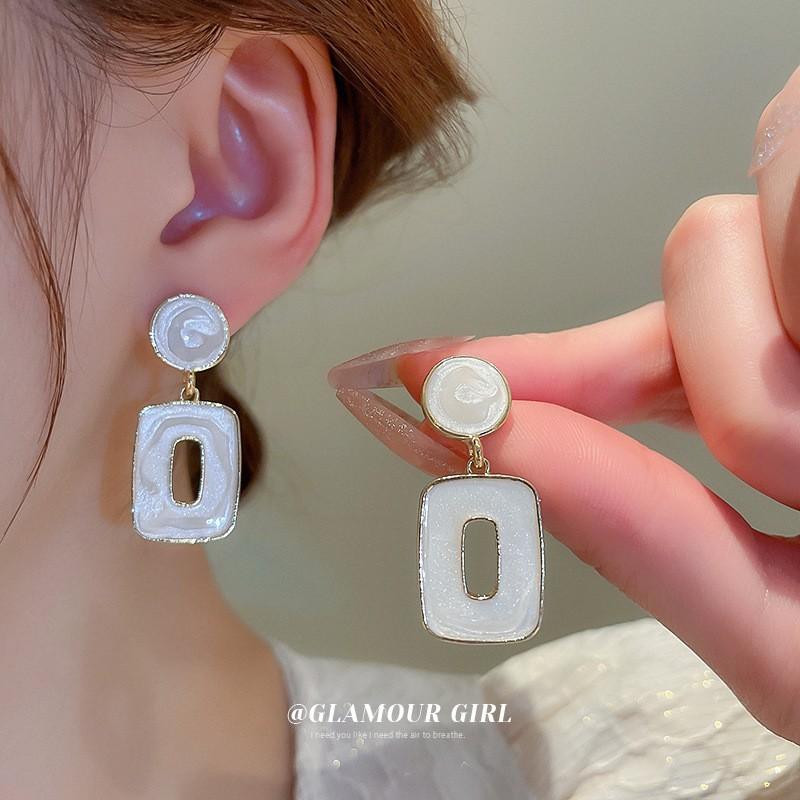 Love Geometric Earrings, Simple Flower Earrings, Fashionable Temperament Earrings, High-end Sense Earrings, Gifts