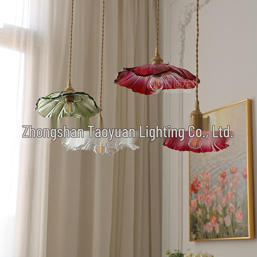 Nordic Modern Brass Sunflower Glass Pendant Lamp for Restaurant, Living Room, Bar, Bedside, Bedroom