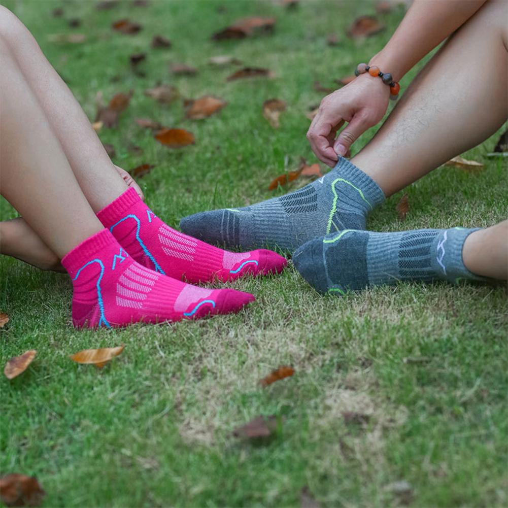 2Pairs/set Men Women Outdoor Socks Breathable Sports Sock For Hiking Trail Running Deodorant Qucik Drying