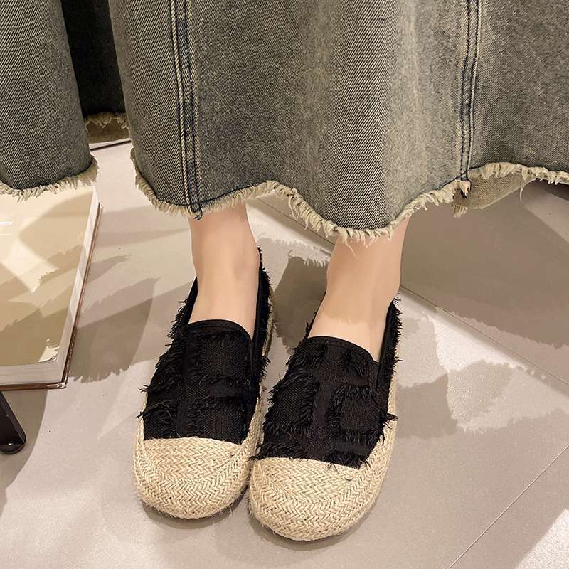 Fisherman shoes women's spring and autumn 2025 new soft flat bottom small fragrant woolen woolen casual weaving lazy one pedal loafers
