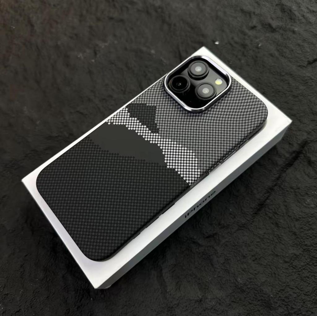 Kevlar Magnetic Case for iPhone 17 Pro Max - Full Coverage Protection