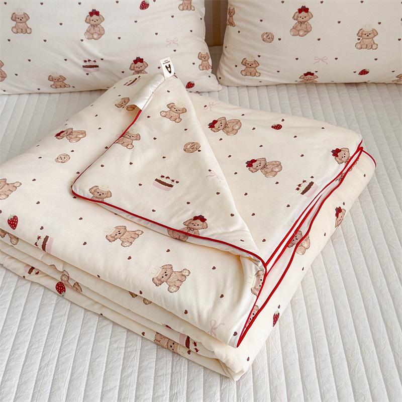 A-Class Milk Cotton Soy Fiber Summer Cool Quilt: Machine Washable for Dorms & Kids, Perfect for AC Use