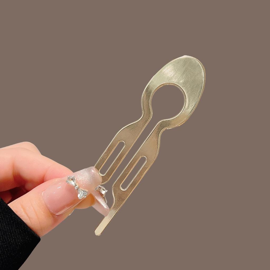 Elegant Pearl U-shaped Hairpin for Women - New Chinese Style Updo Accessory 2025