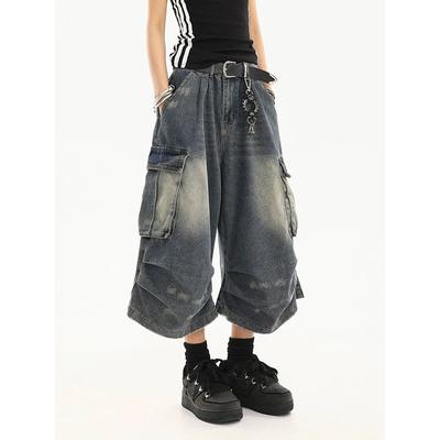 Women Vintage Washed Workwear Denim Shorts with Multiple Pockets Pleated Design Loose Drapey Seven-Foot Pants