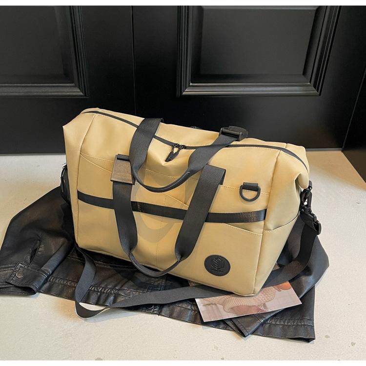 

Дорожня сумка Жіноча легка сумка для відряджень Дорожня сумка великої місткості для короткого подорожі Спортивна сумка для фітнесу хакі