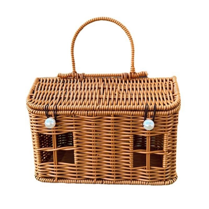 Natural PP Materials User Friendly Woven Hand Basket Highly Durable for Homes Organization Picnics Essential and Gift Packaging