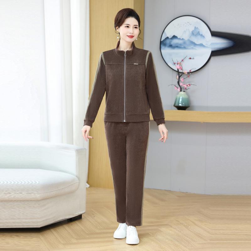 Mom's 2025 Spring & Autumn Casual Sportswear Set - Middle-Aged Women's Two-Piece Outfit