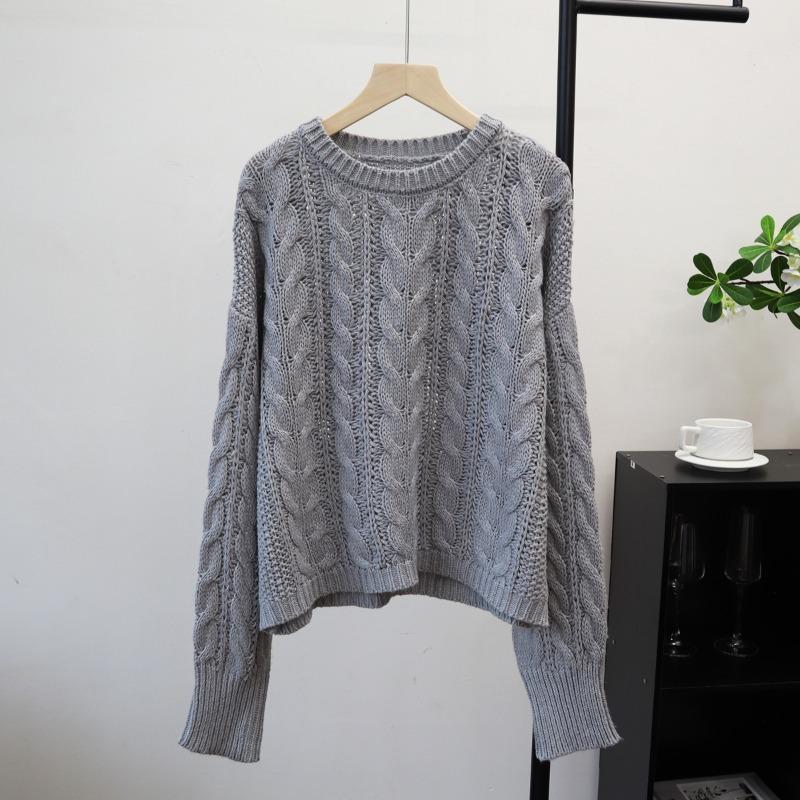 Autumn and winter new retro twist knitted sweater top loose round neck lazy wind sweater pullover woman