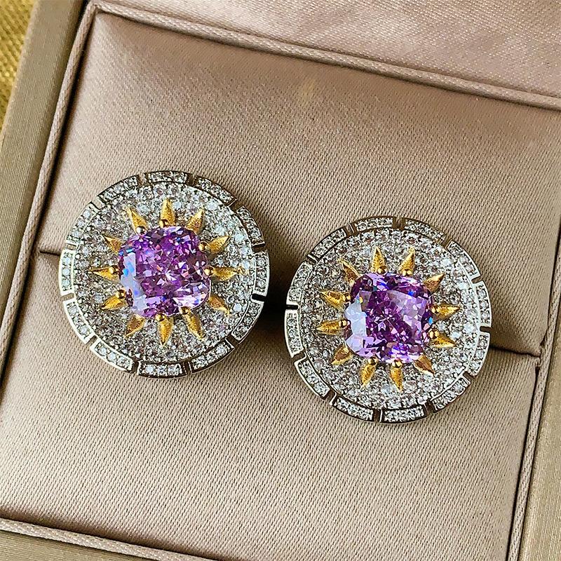 Elegantní retro čtvercové smaragdové náušnice kroužek s otevíráním červený korund růžový diamant Roland oblek ženy