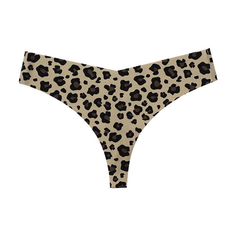 Sexy Leopard Seamless Underwear Women's Ice Silk Breathable Sports Pure Cotton Crotch Antibacterial Women's Thong Panties