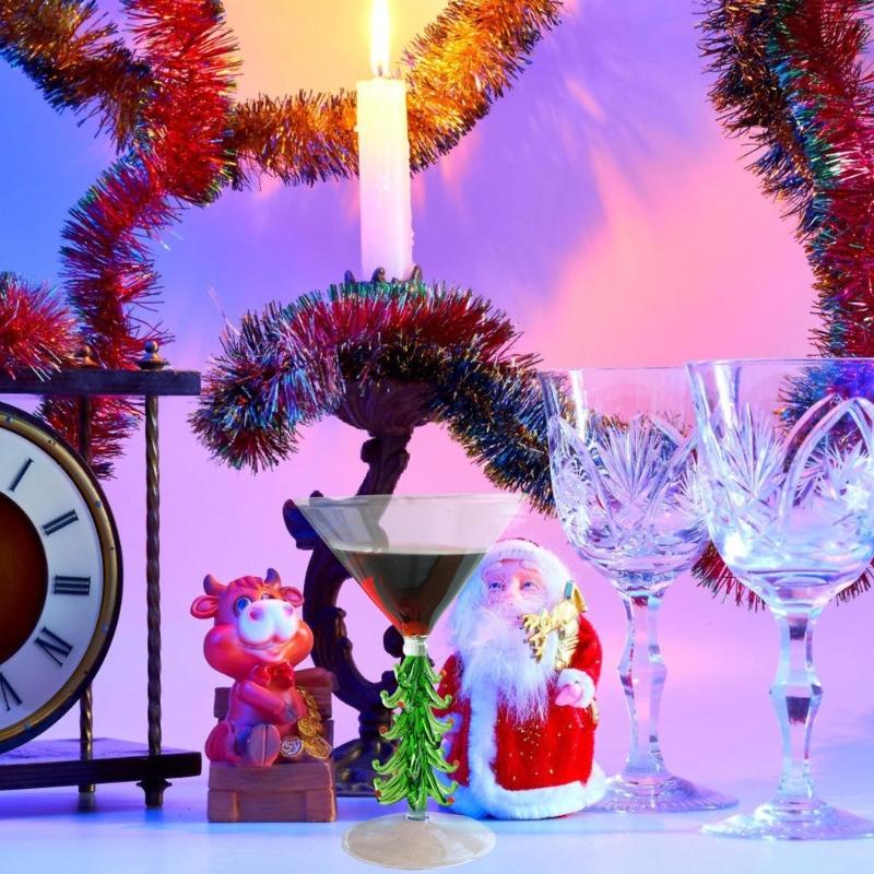 Christmas Tree Glassware Transparent Cocktails Drinking Glass Beverage Cup Festival Drinkware for Holiday Parties