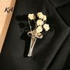 Vintage Style Brooch Peanut/Calla Shaped Flower Insert Brooch, DIY Wearable Bouquet Holder Metal Clothing Ornament Clip, Vase Lapel Pin for