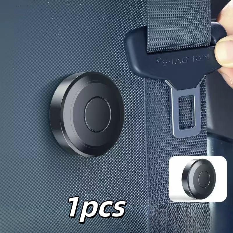 

Adjustable Seat Belt Clip for Cars, Secures and Stabilizes the Belt to Prevent Slippage While Driving. чорний