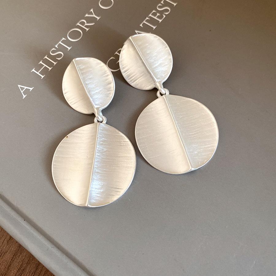 Silver needle brushed round pendant earrings light luxury high-end stud earrings women's European and American retro exaggerated temperament earrings
