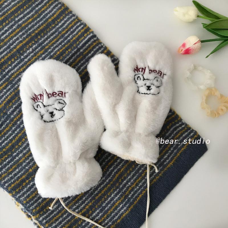 

Winter women s gloves keep warm, cute student cartoon bear cold-proof, piled and thickened cotton plush neck hanging in winter